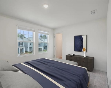 2200 Meadow Park Drive - Photo Thumbnail 17