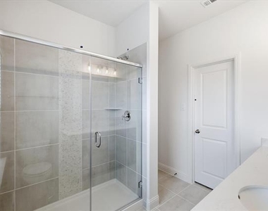 186 Balboa Lane - Photo Thumbnail 14