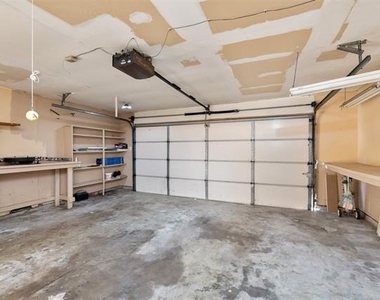 416 Lincoln Drive - Photo Thumbnail 23