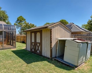 416 Lincoln Drive - Photo Thumbnail 27
