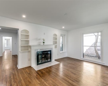 5119 Maple Springs Boulevard - Photo Thumbnail 2