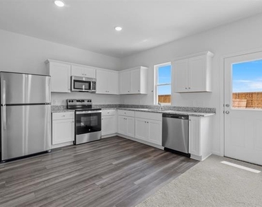 120 Waterhouse Lake Drive - Photo Thumbnail 3