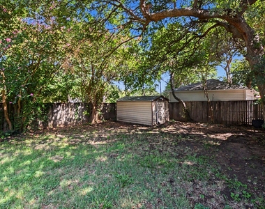 8057 Fall River Drive - Photo Thumbnail 23