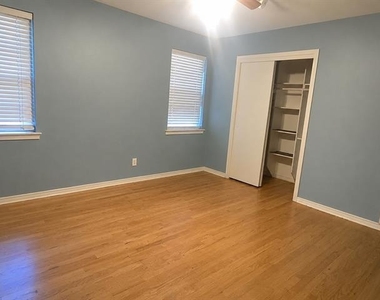 8057 Fall River Drive - Photo Thumbnail 8