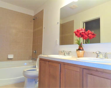 1636 Pointe West Way - Photo Thumbnail 24