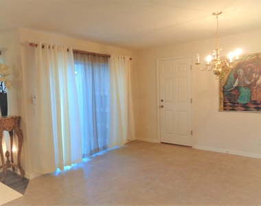 1636 Pointe West Way - Photo Thumbnail 21