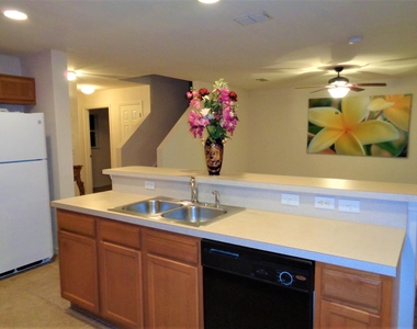 1636 Pointe West Way - Photo Thumbnail 11