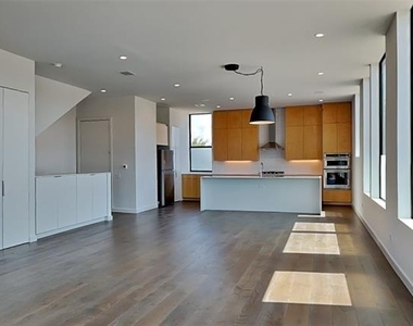 103 Forest Star Drive - Photo Thumbnail 8