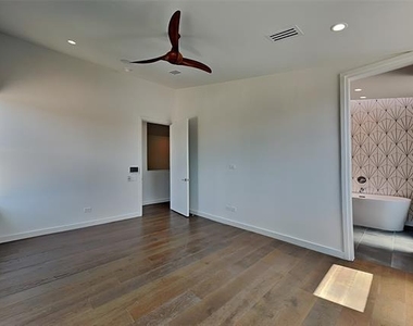 103 Forest Star Drive - Photo Thumbnail 9