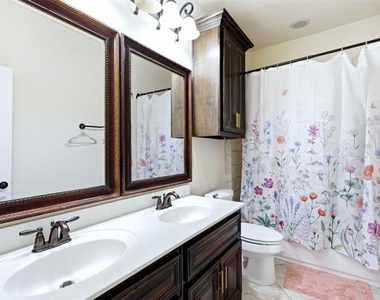 16512 Amistad Avenue - Photo Thumbnail 24