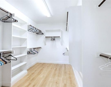 16512 Amistad Avenue - Photo Thumbnail 20