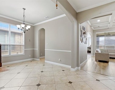 16512 Amistad Avenue - Photo Thumbnail 7