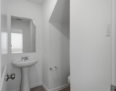 6307 Sandpiper Lane - Photo Thumbnail 27