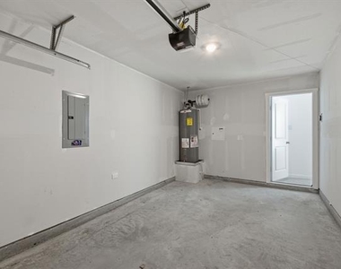 6307 Sandpiper Lane - Photo Thumbnail 29