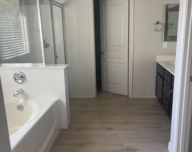 3934 E Battala Avenue - Photo Thumbnail 15