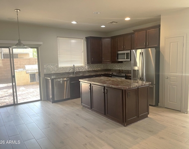 3934 E Battala Avenue - Photo Thumbnail 5