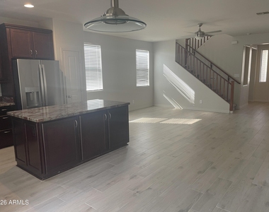 3934 E Battala Avenue - Photo Thumbnail 8