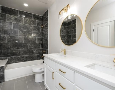 2231 Denison Street - Photo Thumbnail 12