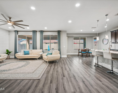 10764 W Prickly Pear Trail - Photo Thumbnail 9