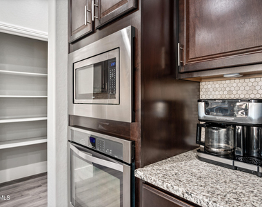 10764 W Prickly Pear Trail - Photo Thumbnail 20