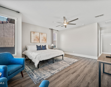 10764 W Prickly Pear Trail - Photo Thumbnail 37