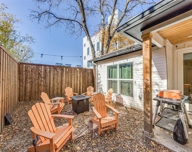 1116 Muncie Avenue - Photo Thumbnail 23