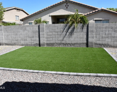 8787 W Gardenia Avenue - Photo Thumbnail 24