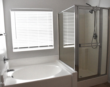 8787 W Gardenia Avenue - Photo Thumbnail 18