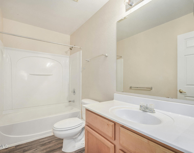 34909 N 30th Drive - Photo Thumbnail 14