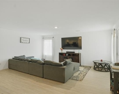 4032 Criollo Court - Photo Thumbnail 6