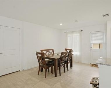 4032 Criollo Court - Photo Thumbnail 8
