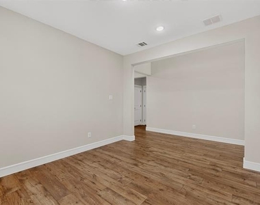 274 Wishing Pond Road - Photo Thumbnail 12