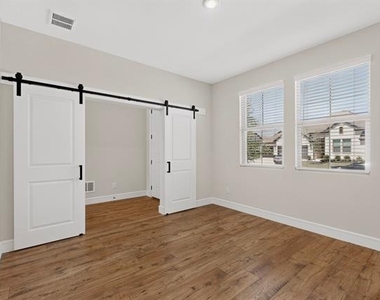274 Wishing Pond Road - Photo Thumbnail 26