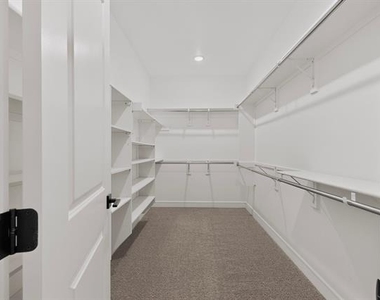 274 Wishing Pond Road - Photo Thumbnail 20