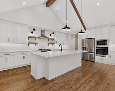 274 Wishing Pond Road - Photo Thumbnail 8