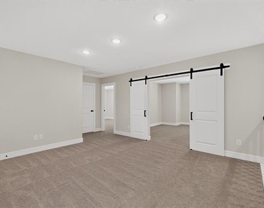 274 Wishing Pond Road - Photo Thumbnail 13