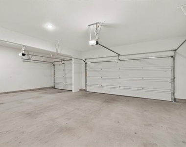 274 Wishing Pond Road - Photo Thumbnail 27