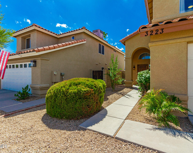 3223 E Poinsettia Drive - Photo Thumbnail 40