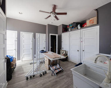 39 W Main Street - Photo Thumbnail 14