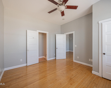39 W Main Street - Photo Thumbnail 10