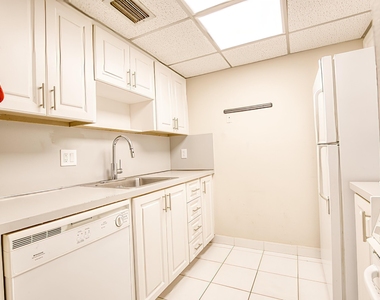 111 Briny Avenue - Photo Thumbnail 12