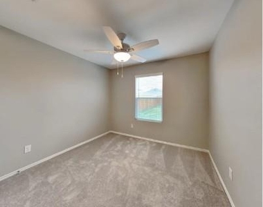 1478 Embrook Trail - Photo Thumbnail 4