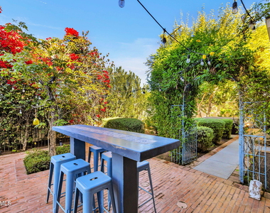 4402 E Turney Avenue - Photo Thumbnail 42