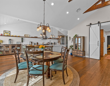 4402 E Turney Avenue - Photo Thumbnail 11