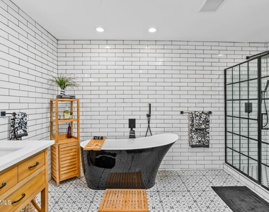 4402 E Turney Avenue - Photo Thumbnail 22