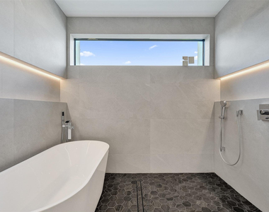 1525 Ne 15th Avenue - Photo Thumbnail 31