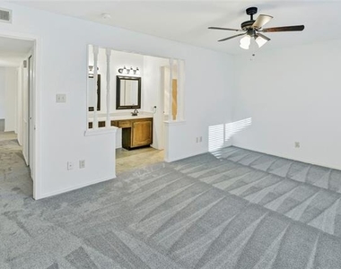 1306 Clearview Drive - Photo Thumbnail 14