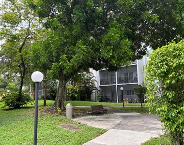 7501 Nw 16th Street - Photo Thumbnail 8