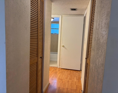 7501 Nw 16th Street - Photo Thumbnail 18