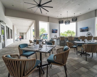 12832 Veneto Springs Drive - Photo Thumbnail 62